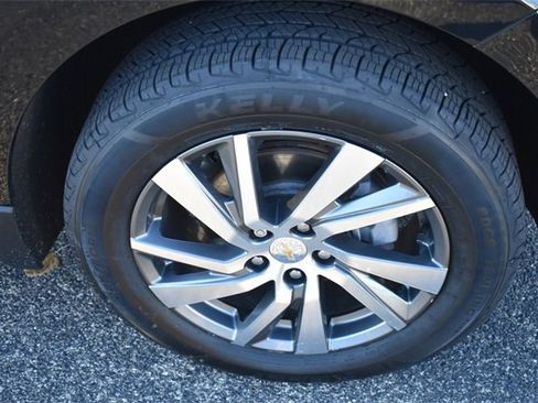 Certified 2024 Chevrolet Equinox LT w/ LPO, Floor Liner Package image 11