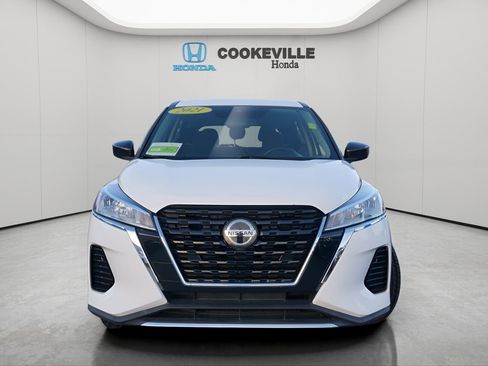 Used 2021 Nissan Kicks S FWD image 4