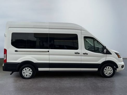 Used 2025 Ford Transit 350 XLT RWD image 4