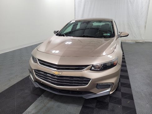 Used 2018 Chevrolet Malibu LT w/ Driver Confidence Package FWD image 15