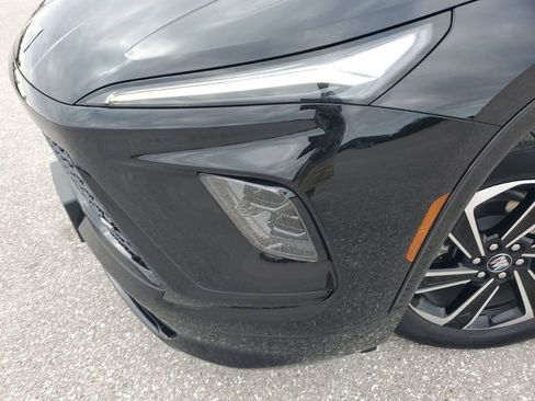 Used 2025 Buick Enclave Sport Touring image 16