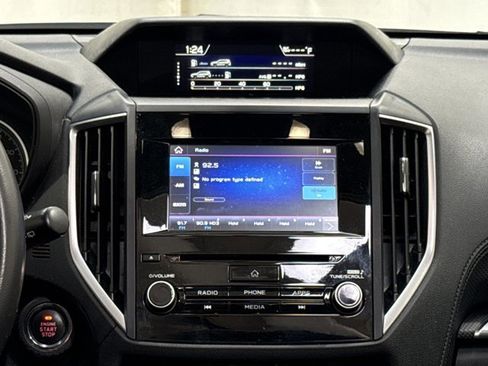 Used 2019 Subaru Forester Premium AWD/4WD image 23