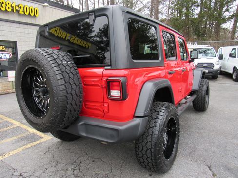 Used 2019 Jeep Wrangler Unlimited Sport S AWD/4WD image 6