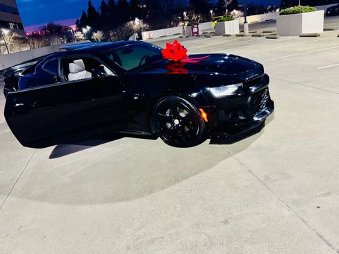 Used 2017 Chevrolet Camaro SS image 47