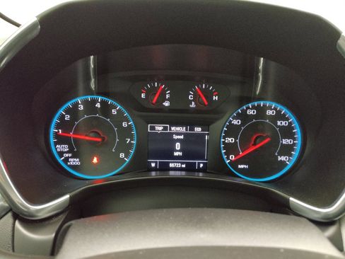Used 2019 Chevrolet Equinox LS FWD image 23