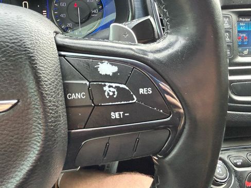 Used 2016 Chrysler 200 S AWD/4WD image 19
