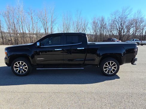 Used 2019 GMC Canyon Denali image 5