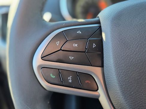 Used 2022 Jeep Cherokee Latitude Lux image 22