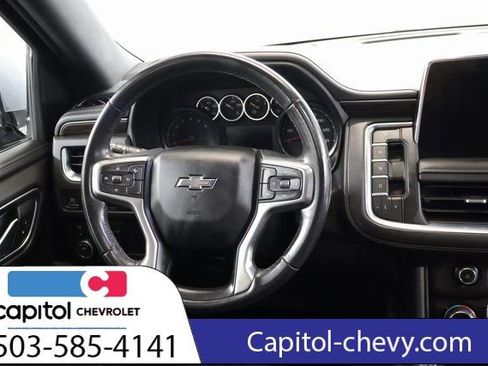 Used 2021 Chevrolet Suburban Z71 w/ Rear Media and Nav Package AWD/4WD image 16