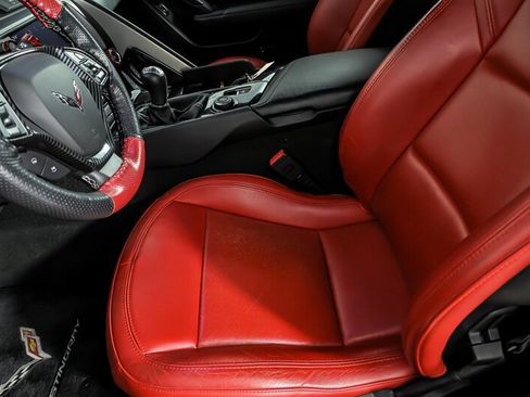 Used 2014 Chevrolet Corvette Stingray Coupe RWD image 17