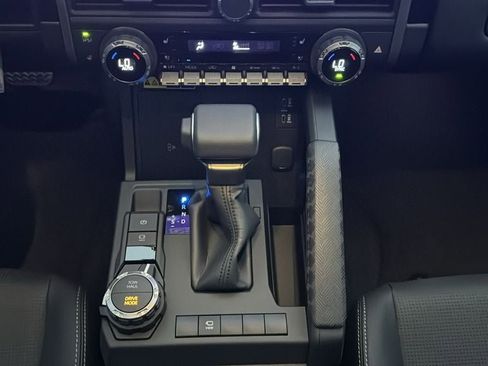New 2026 Toyota 4Runner Limited AWD/4WD image 31