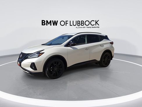 Used 2023 Nissan Murano SV w/ SV Midnight Edition Package image 4