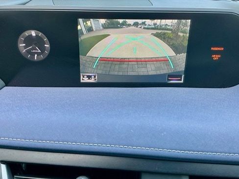 Used 2021 Lexus UX 250h w/ Premium Package image 28