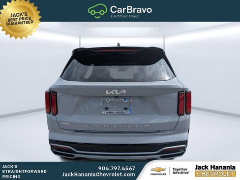 Used 2022 Kia Sorento SX FWD image 4