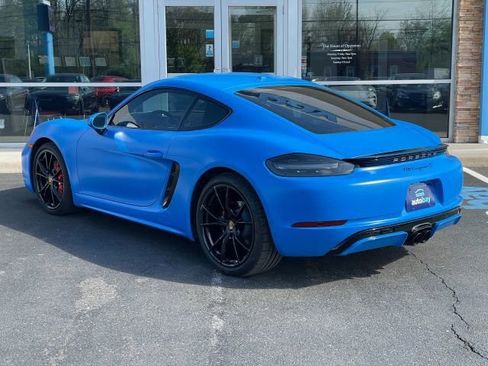 Used 2025 Porsche 718 Cayman S RWD image 9