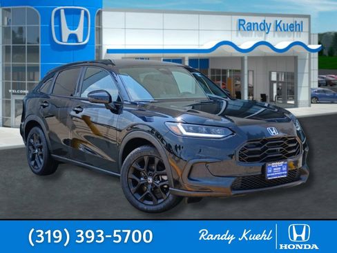 Used 2024 Honda HR-V Sport image 1