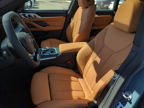 Used 2025 BMW i4 eDrive40 w/ Driving Assistance Package image 16