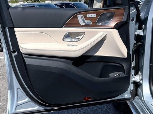 New 2026 Mercedes-Benz GLE 450 4MATIC image 13