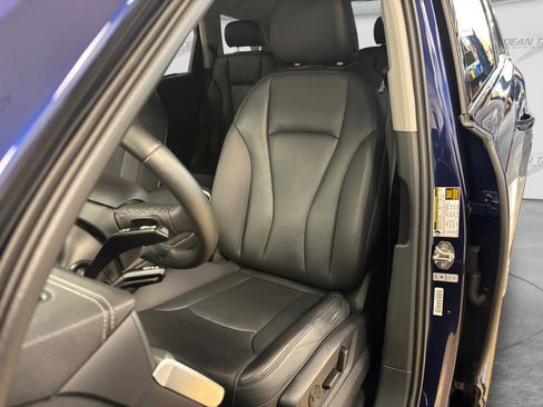 Used 2023 Audi Q7 3.0T Prestige w/ Prestige Package AWD/4WD image 40