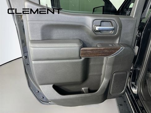 Used 2021 GMC Sierra 1500 Elevation image 31