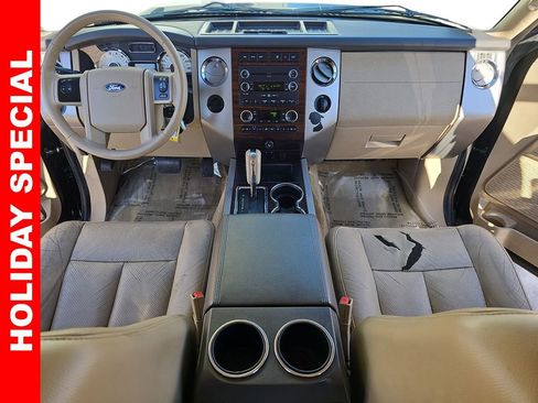 Used 2014 Ford Expedition EL XLT w/ Equipment Group 202A image 9