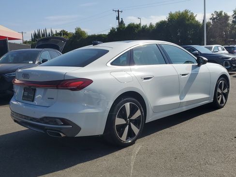 Used 2025 Audi A5 2.0T Premium Plus w/ Premium Plus AWD/4WD image 4