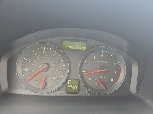 Used 2009 Volvo V50 2.4i image 27