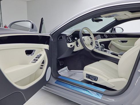 New 2026 Bentley Continental GT image 43