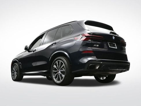 Used 2024 BMW X5 xDrive40i w/ M Sport Package image 26