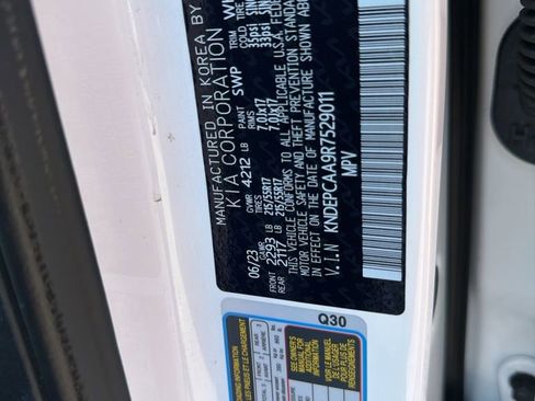 Certified 2024 Kia Seltos LX AWD/4WD image 25