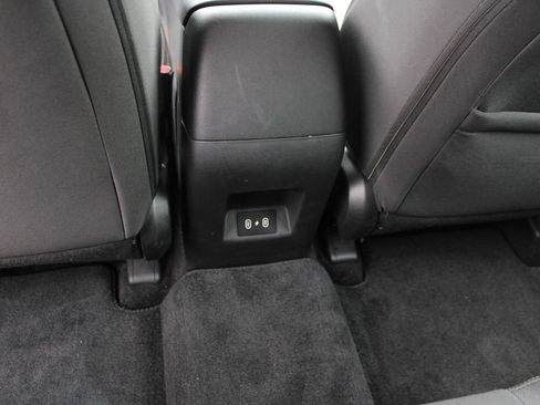 Used 2025 Hyundai Tucson SE AWD/4WD image 21
