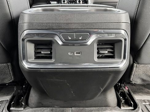 Used 2025 GMC Sierra 2500 Denali image 21