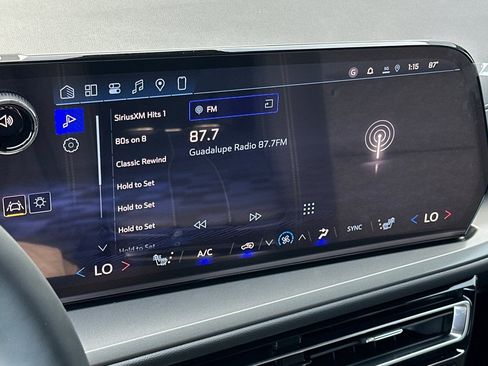 New 2026 Chevrolet Traverse LT w/ Midnight/Sport Edition image 19