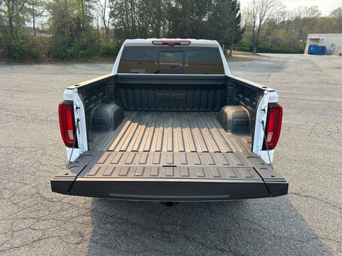 New 2026 GMC Sierra 1500 AT4 image 16