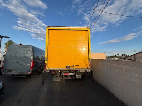 Used 2012 Ford F450 XL image 4