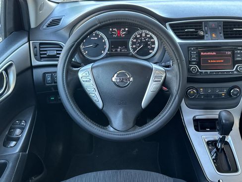 Used 2015 Nissan Sentra SV image 13