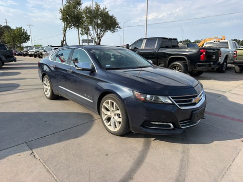 Used 2019 Chevrolet Impala Premier FWD image 2