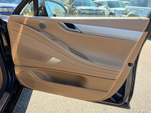 New 2026 Genesis G80 2.5T Advanced image 14