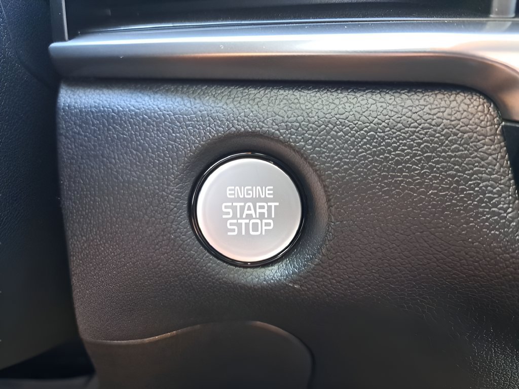 Used 2026 Kia Sorento LX FWD image 30