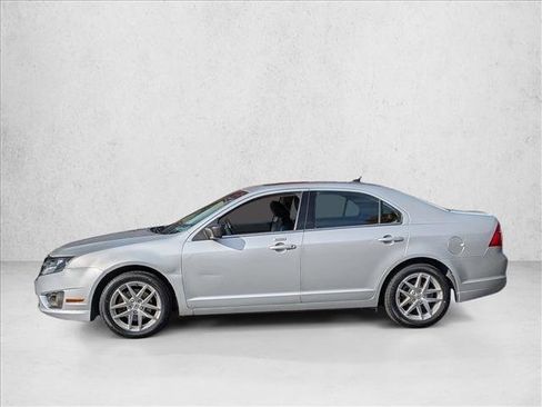 Used 2010 Ford Fusion SEL image 9