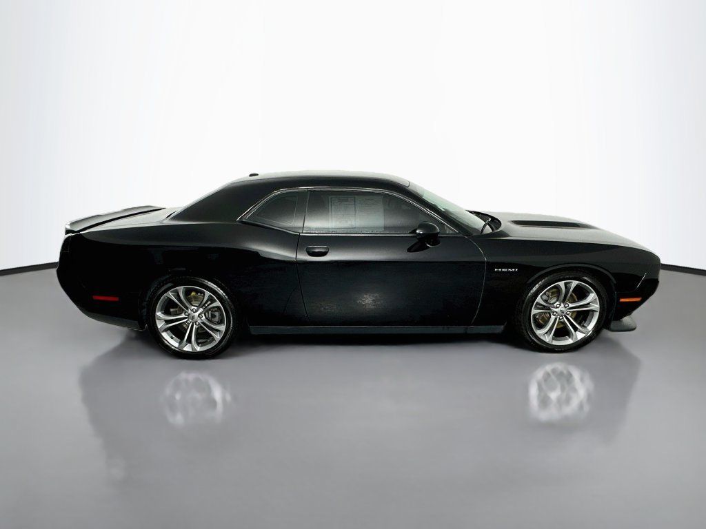 Used 2021 Dodge Challenger R/T RWD image 8