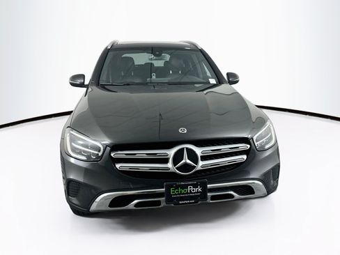 Used 2020 Mercedes-Benz GLC 300 4MATIC image 2