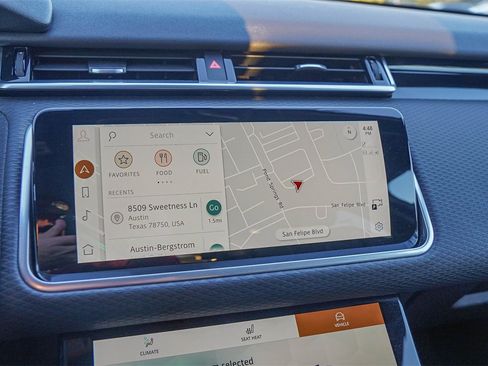 Used 2023 Land Rover Range Rover Velar R-Dynamic S image 17