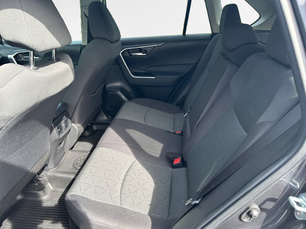 Used 2024 Toyota RAV4 XLE w/ Convenience Package AWD/4WD image 23