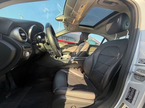 Used 2020 Mercedes-Benz C 300 Sedan image 7