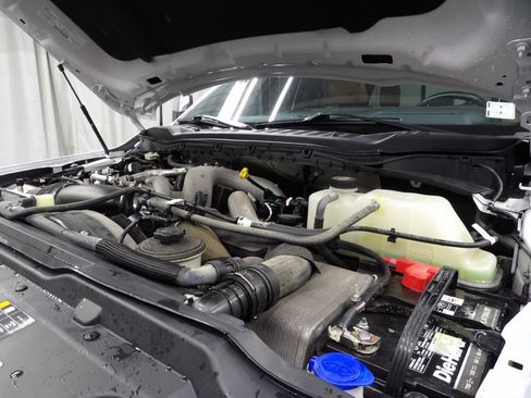 Used 2024 Ford F250 Platinum AWD/4WD image 30