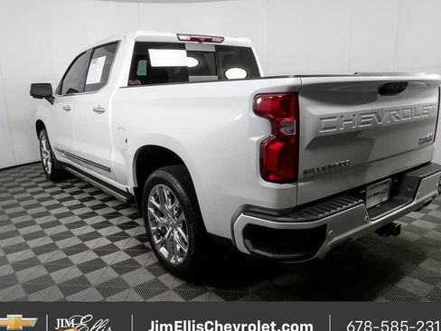Used 2023 Chevrolet Silverado 1500 High Country w/ High Country Premium Package AWD/4WD image 28
