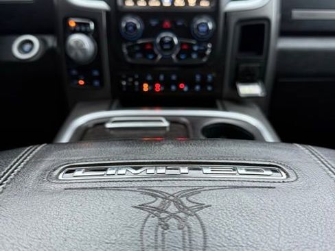 Used 2017 RAM 1500 Limited image 29