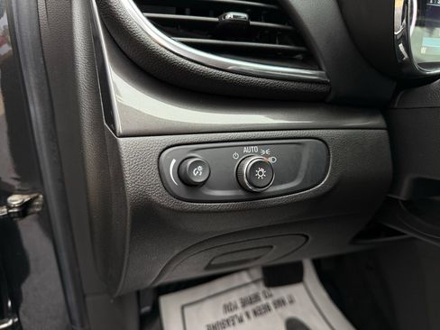 Used 2017 Buick Encore Preferred FWD image 41