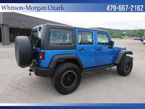 Used 2016 Jeep Wrangler Unlimited Sport w/ Connectivity Group AWD/4WD image 16